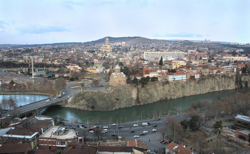 Guest House Nise Tiflis Exterior foto
