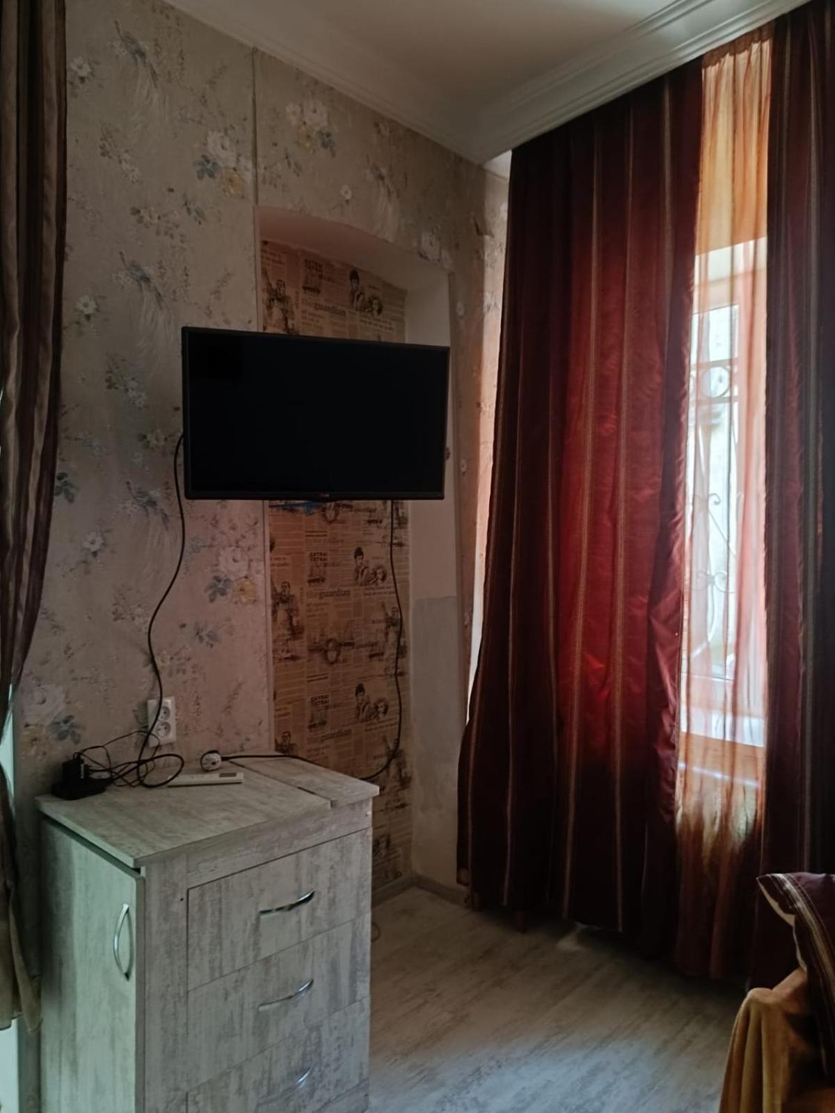 Guest House Nise Tiflis Exterior foto