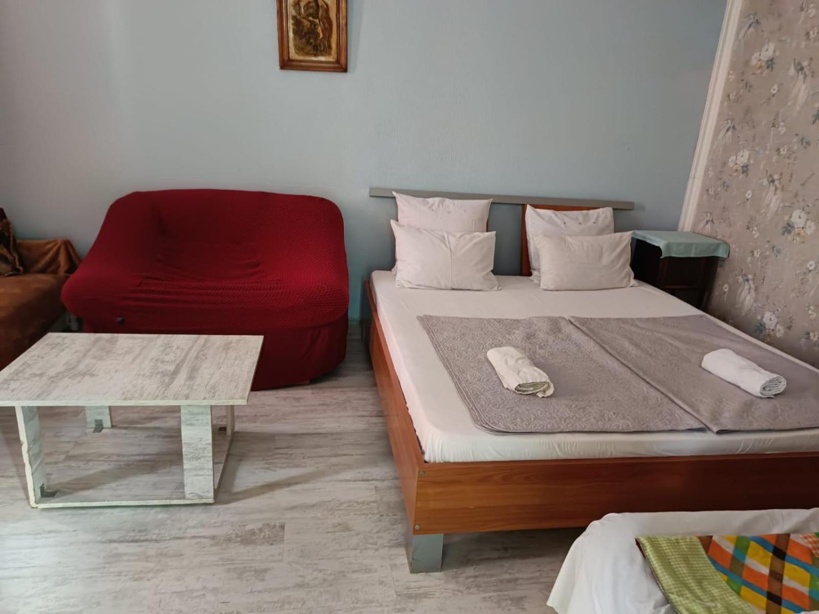 Guest House Nise Tiflis Exterior foto